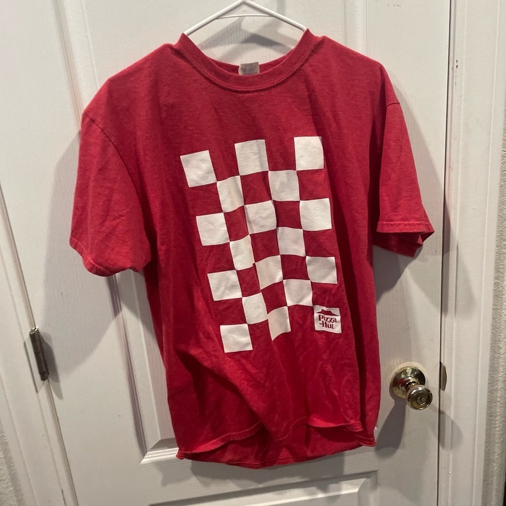Pizza Hut Employee tee Halloween